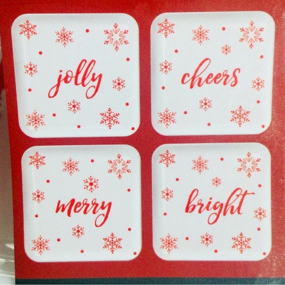 Holiday Snowflake Appetizer Plates Set of 4 NWT - Picture 1 of 4